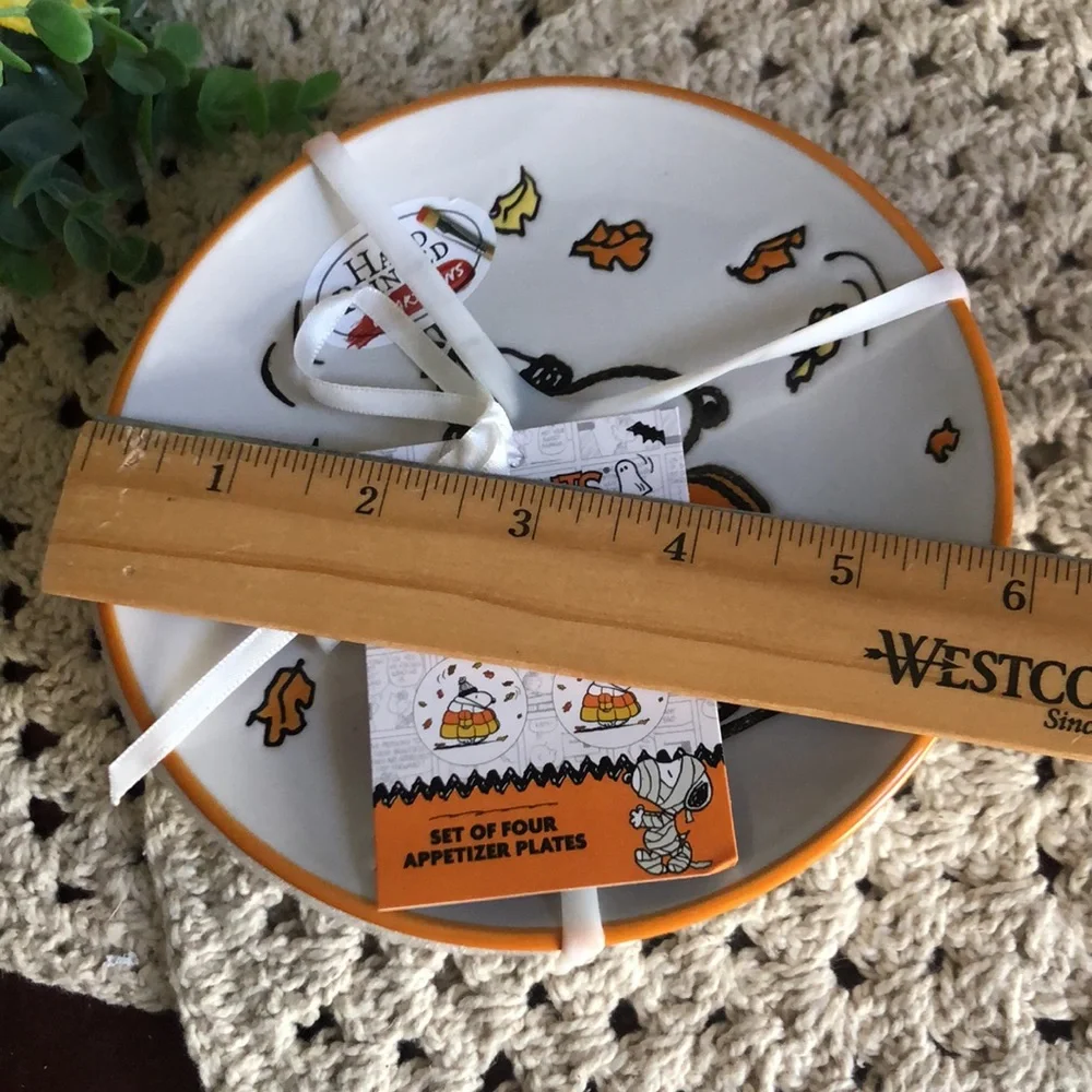Snoopy Halloween APPETIZER Plates